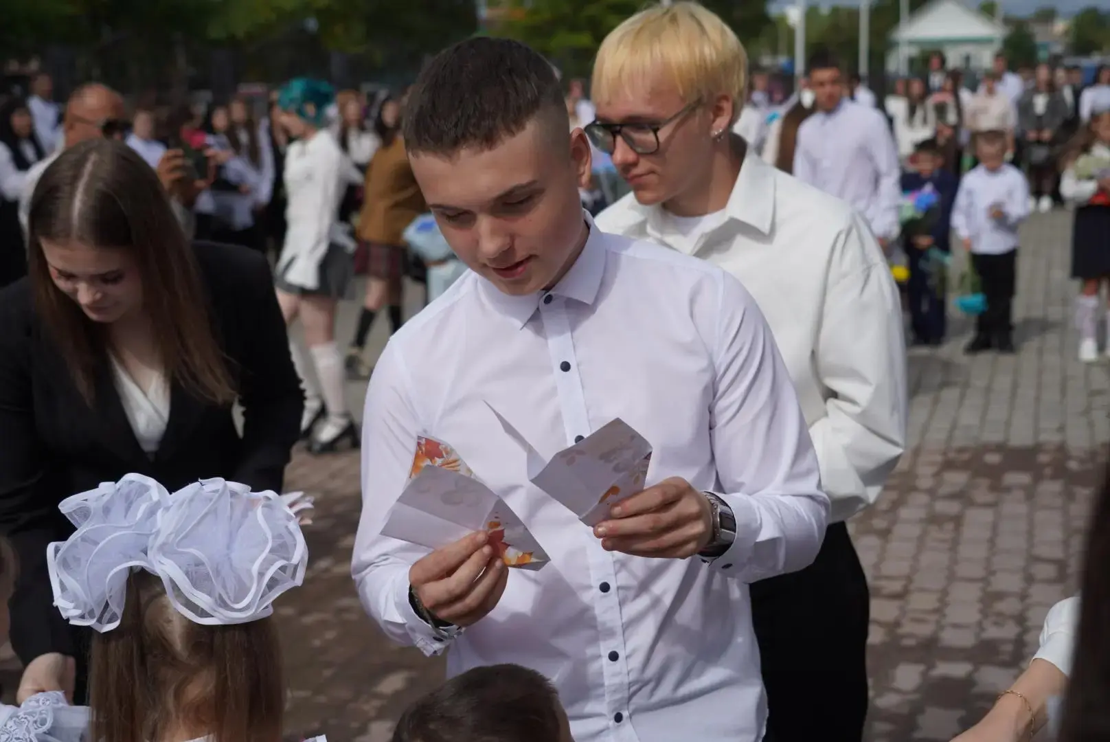 Делимся кадрами с торжественной линейки школы №8. 📸