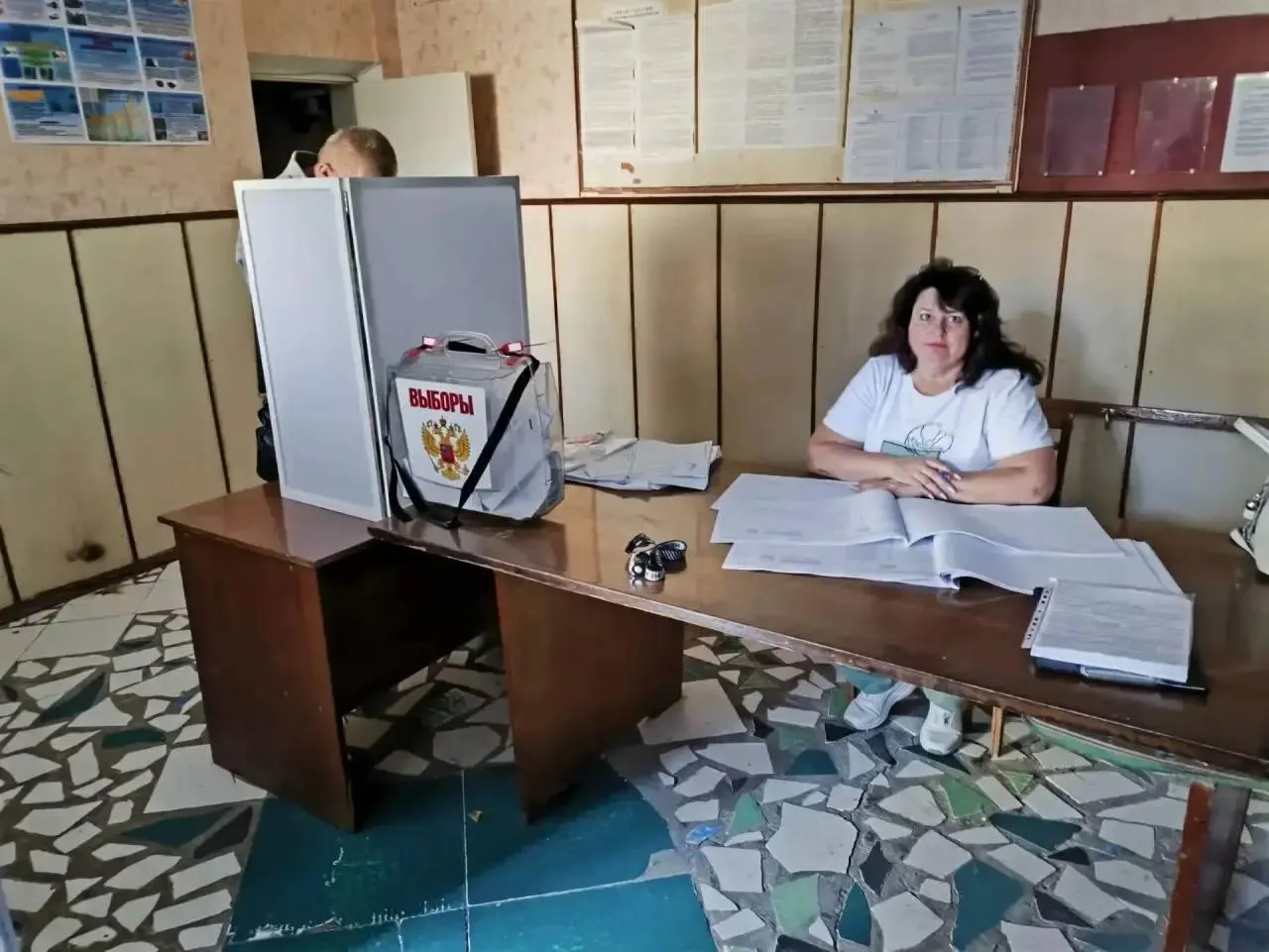 ‼️ Несмотря на сложные условия, жители Новой Каховки приходят голосовать за лучшее будущее