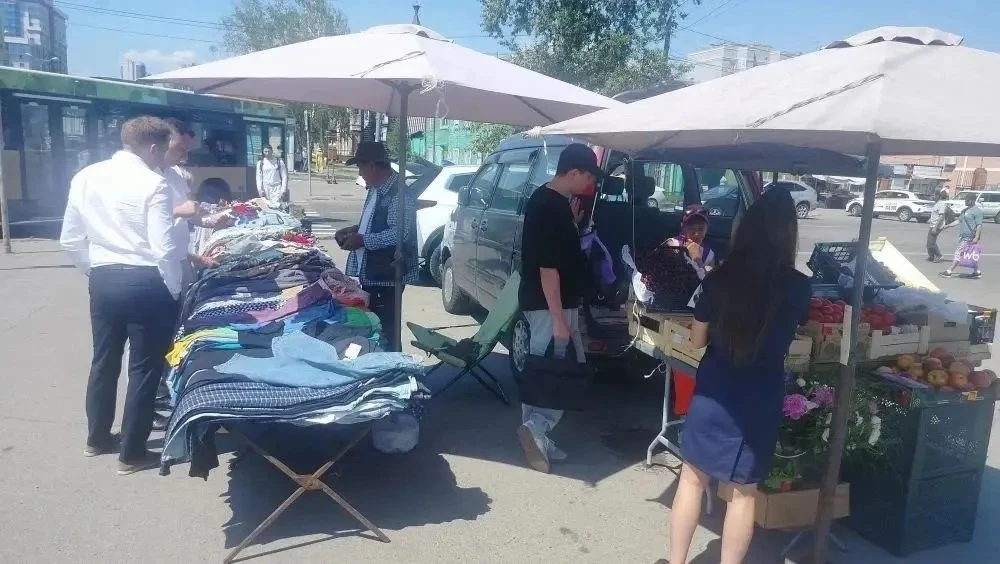 В центре Барнаула прошёл рейд по пресечению несанкционированной уличной торговли.