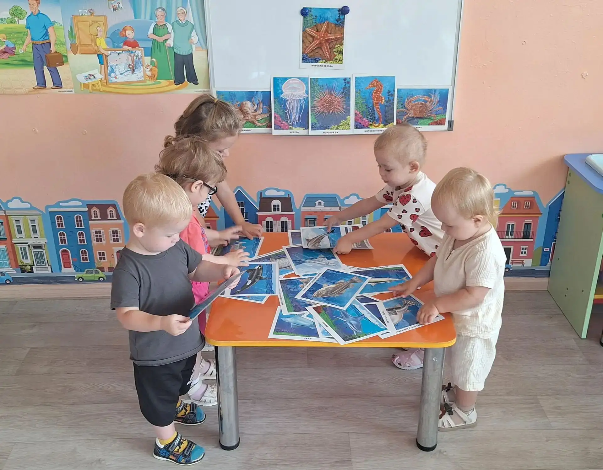 Путешествие в подводный мир🐠🐟
В рамка тематического периода «Водоёмы и их обитатели», с целью разв