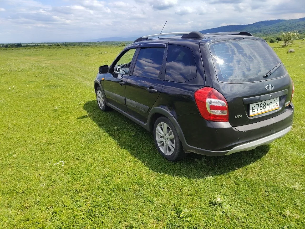 #Авторынок_Осетия
#продам_автомобиль
Состояние: Небитый
Марка: Ваз
Год выпуска: 2016
Пробег (км): 17