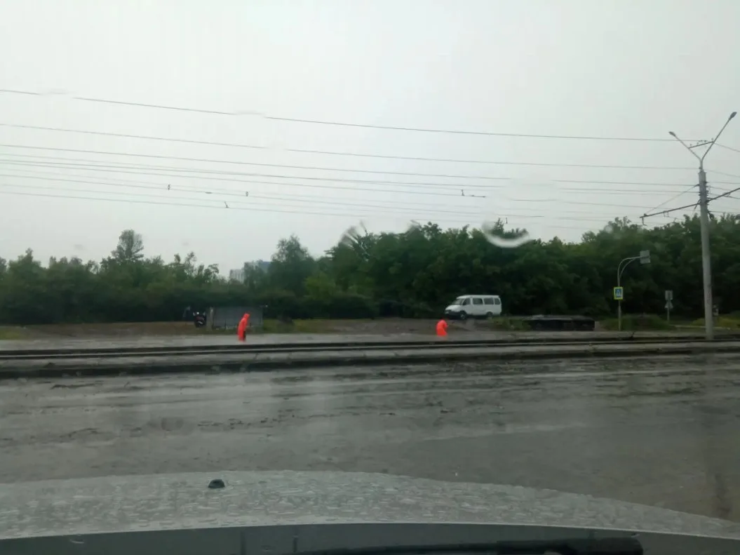 🌧️ Движение на улице Попова ограничили из-за сильного дождя

Утром 13 июня временно перекрыли участ