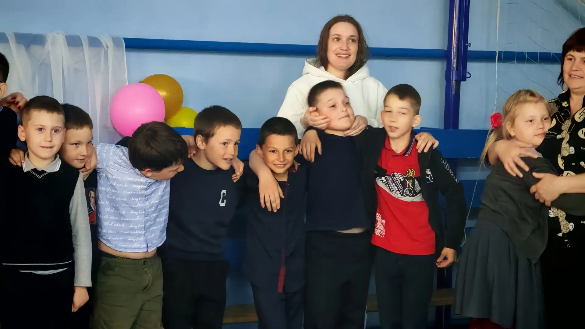 На этой неделе в нашей школе прошёл уютный и весёлый праздник, приуроченный ко Дню семь...