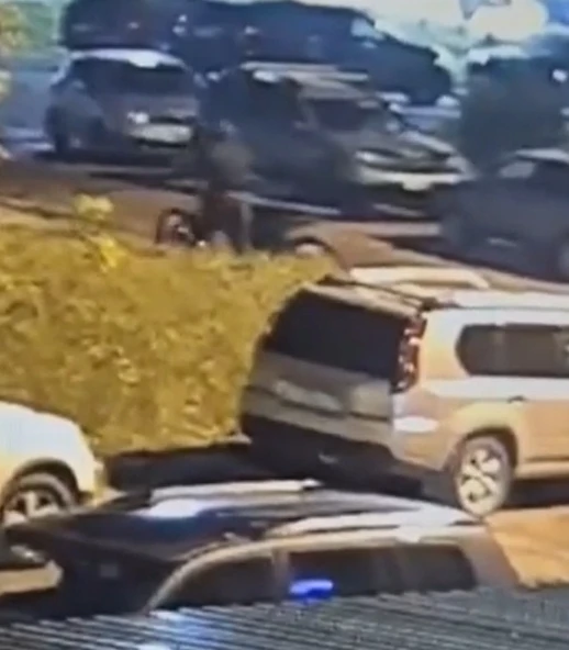 В Ярославле мужчина украл дорогостоящий питбайк, покатался пару дней и после спрятал ег...