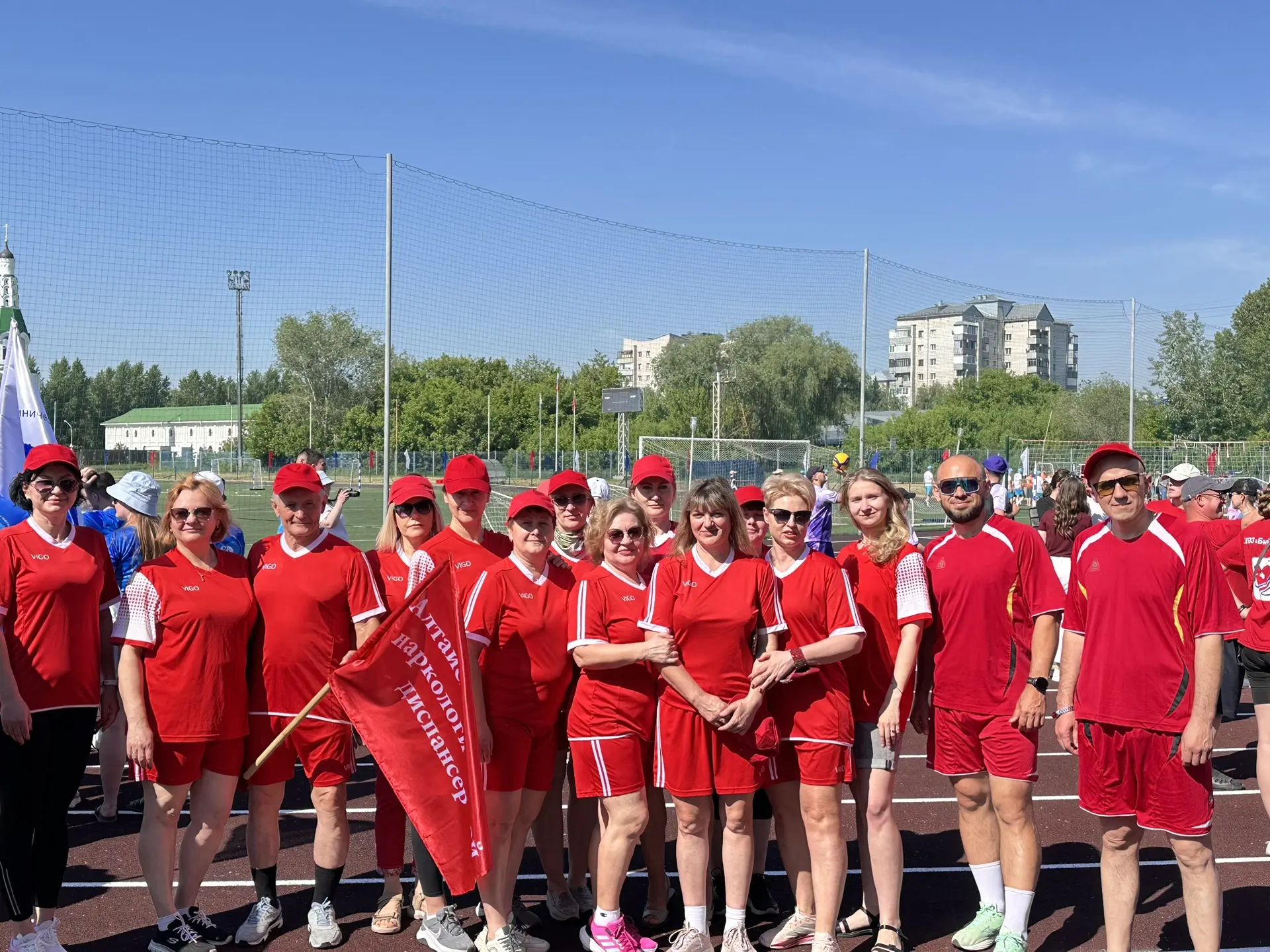 🥇 Наша команда в деле!
Сегодня, 6 июня, Фестиваль спорта работников здравоохранения — 2026 собрал л