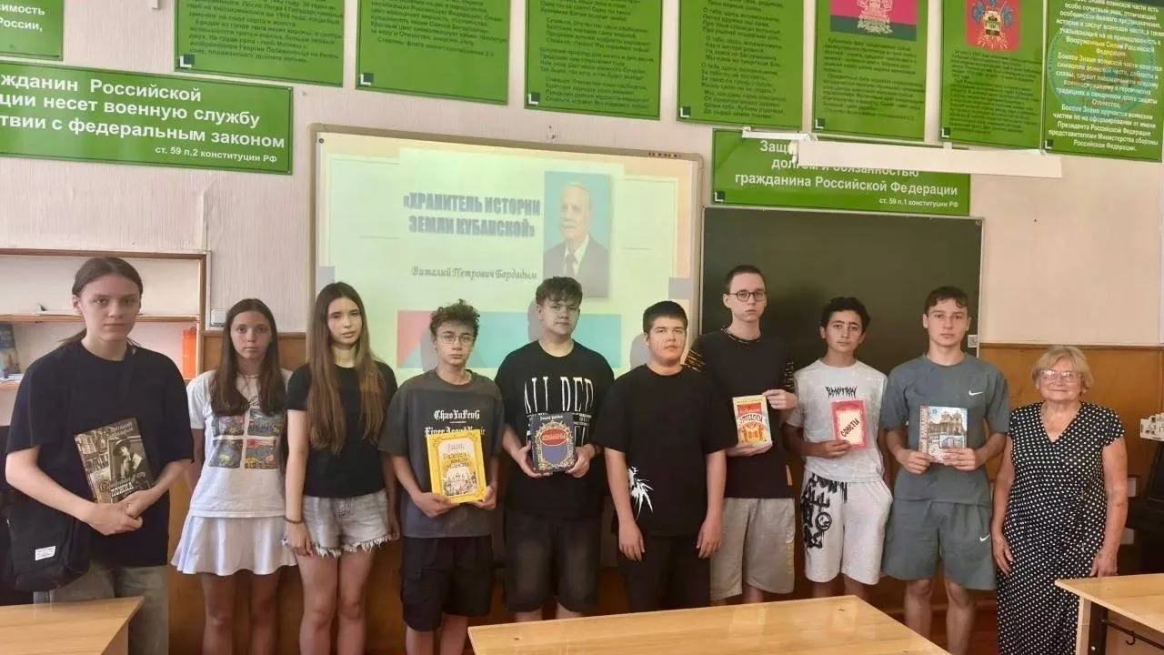 ☀Старт летней площадки «Веселые ребята»!😏

Сегодня лицей распахнул свои двери  «Веселым ребятам». П