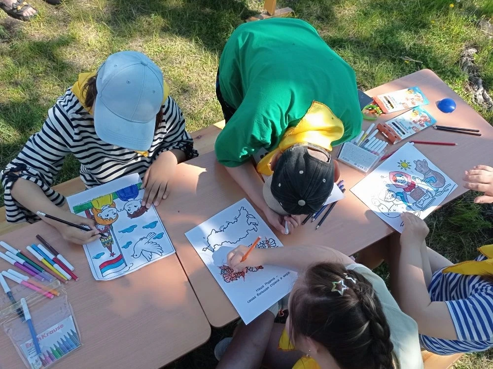 День 7 в «Лете чудес»: Солнце, прыжки и сказка! ☀📸 
Наконец-то нас дождались — выглянуло настоящее 