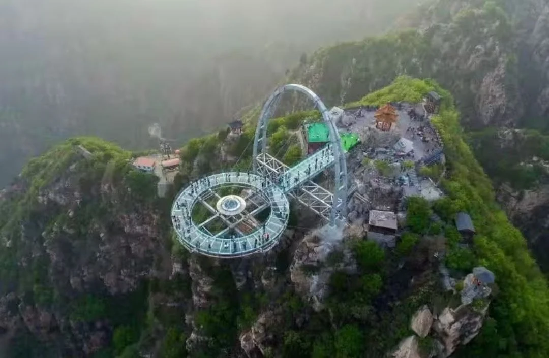 Шилинся - то самое китайское технологическое чудо, прозванное местными "площадкой НЛО",...