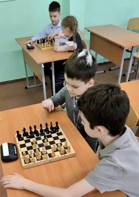 18 мая состоялись итоговые турниры по шахматам и шашкам 🏆 «Кубок победителя»среди учащихся ДО «Шахма