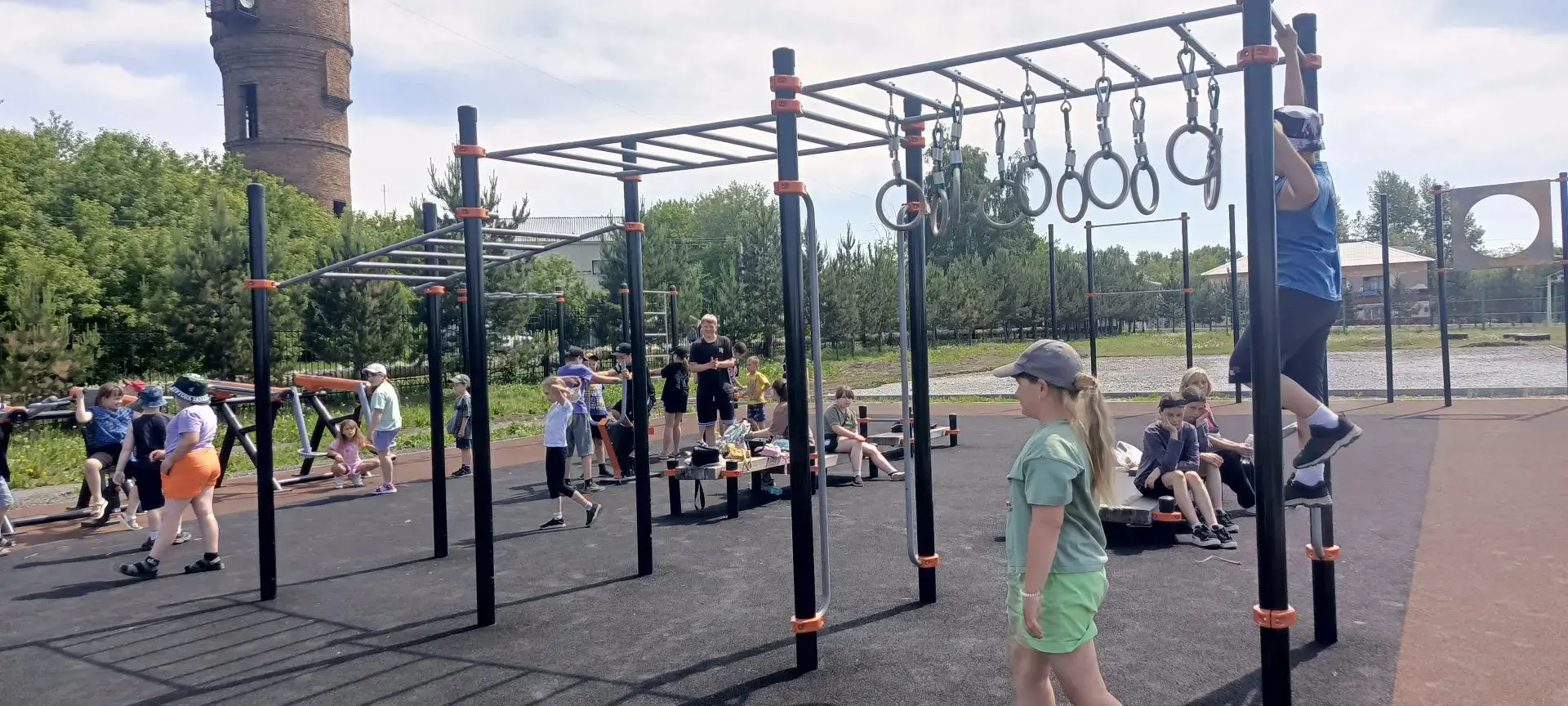Тренировка на свежем воздухе: Стадион "Шахтер" зарядил энергией! 💪


#СчастьеЭто#Лето2026 #Движение