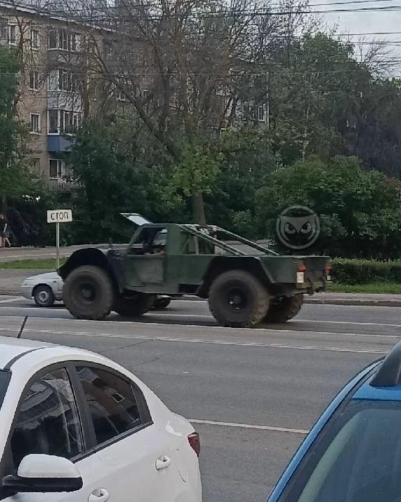 В Пензе заметили вездеход, которому обычные дороги почти не нужны

В автомобильном сообществе появил