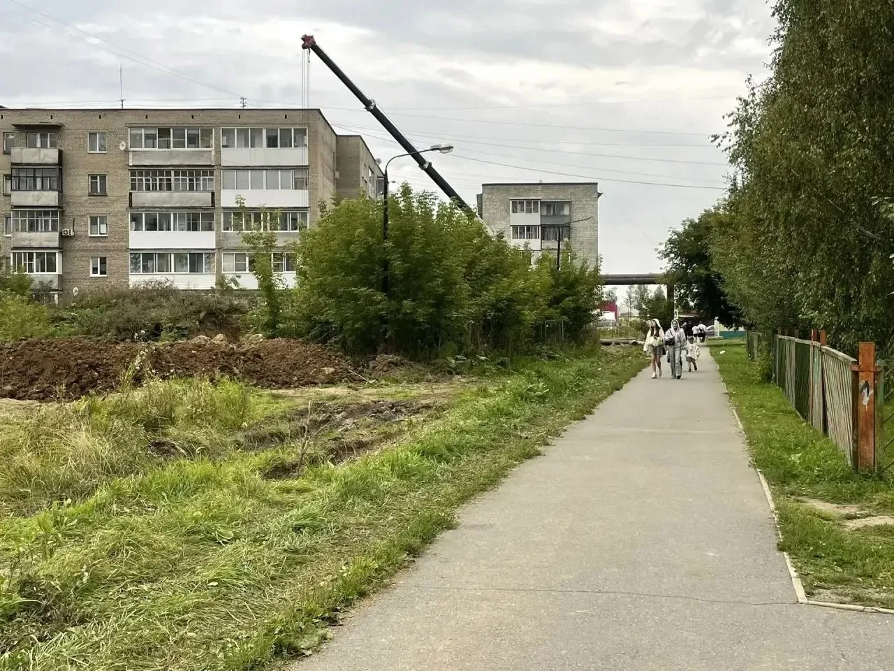 В Нижней Салде перекроют тротуар для пешеходов