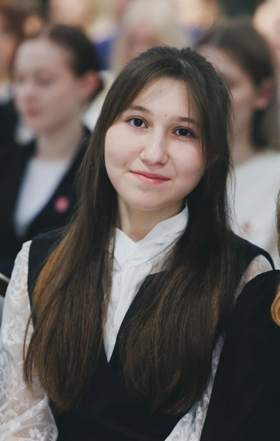 У нас потрясающие новости! Стали известны результаты ЕГЭ по русскому языку, и наша Мадина юный Глава