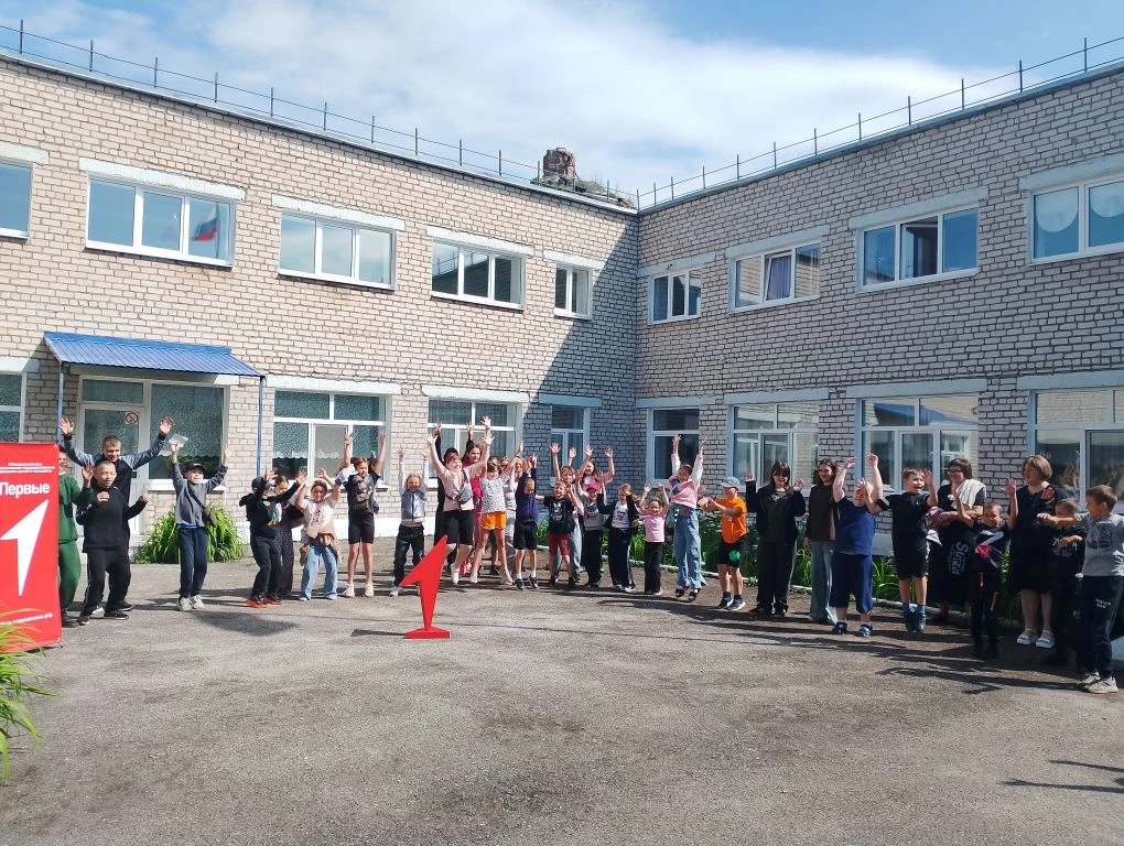 Сегодня в нашей школе прошёл пятый день работы  пришкольного лагеря "Радуга" 💫💫💫💥💥💥

📌День бы