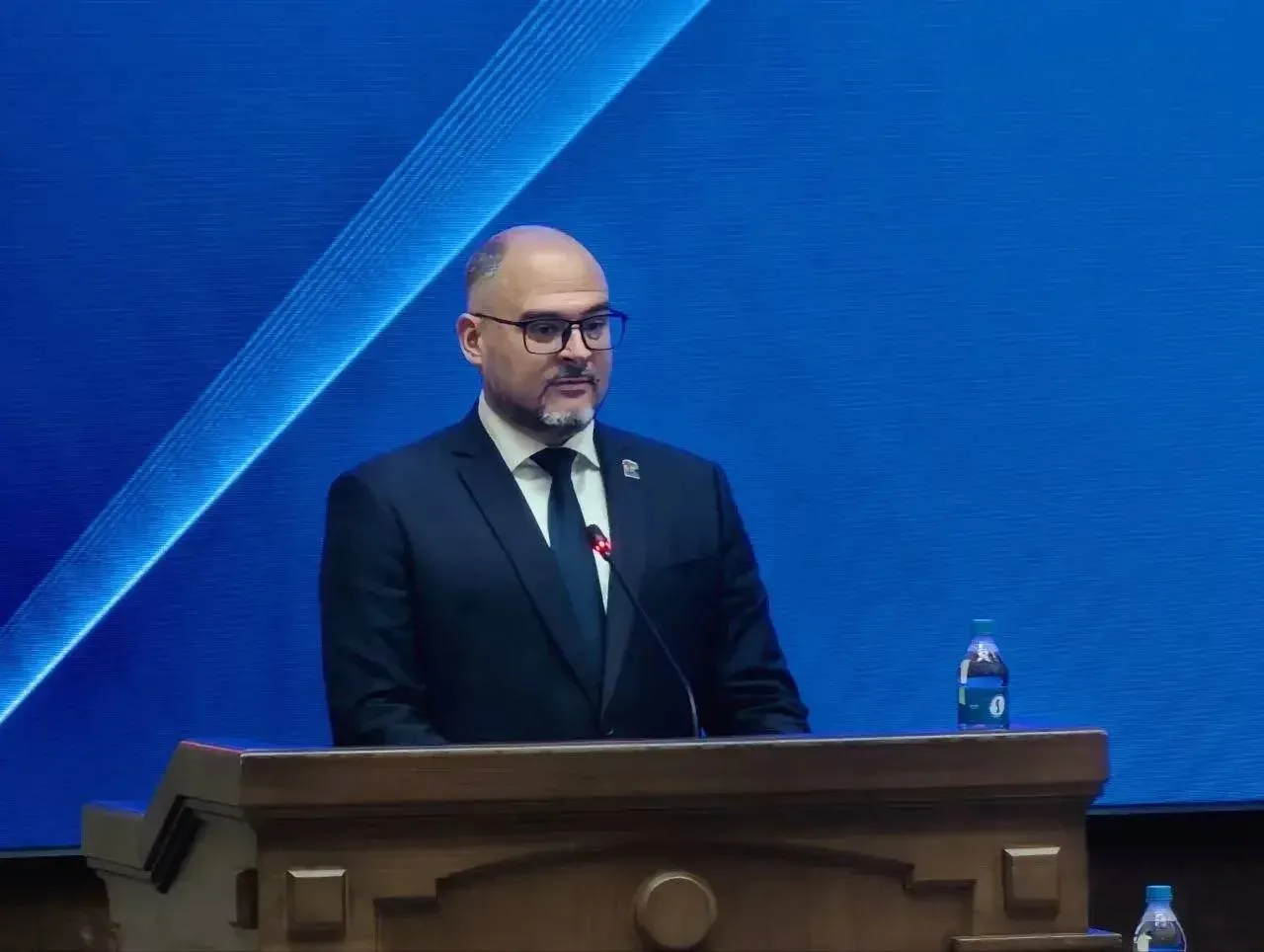 Константин Шестаков избран главой Владивостока еще на пять лет.