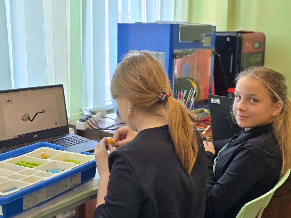 🚀✨ День космонавтики — 65 лет первого полёта в космос! ✨🚀   В этом году мы отмечаем важную дату — 65
