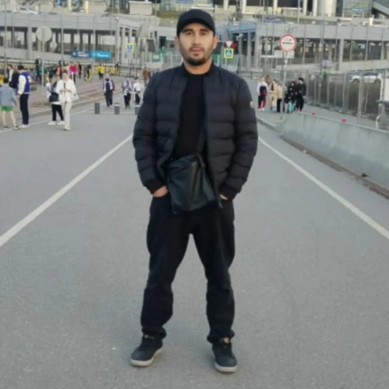 👦 SAID, 32 лет
📍 Санкт-Петербург

📝 Ищу девушка для встречи люблю гулять по природе

Ищи меня в б
