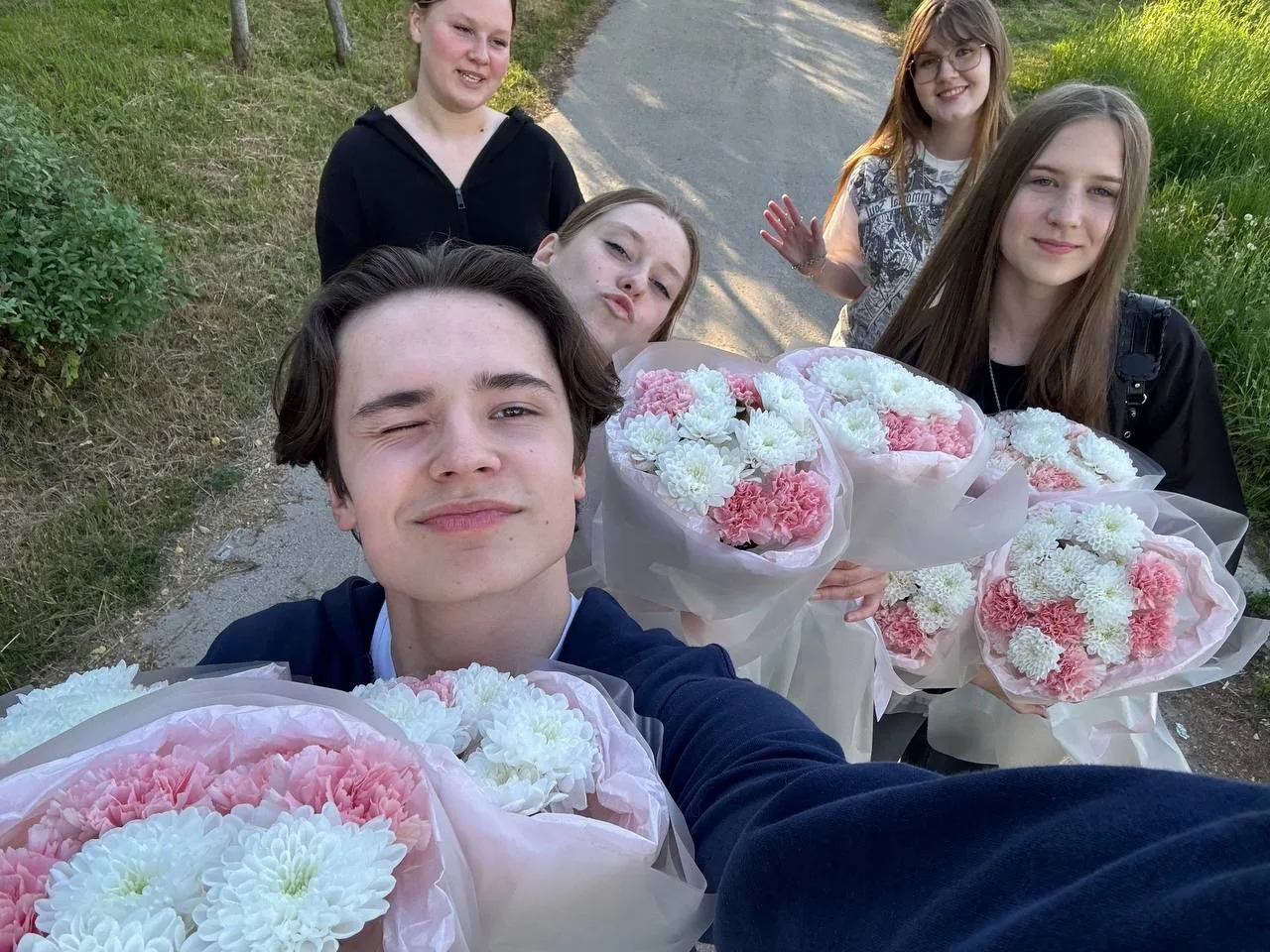 5 дней до приказа ⏳

Давайте вернёмся в тот день, когда для наших выпускников прозвенел последний зв