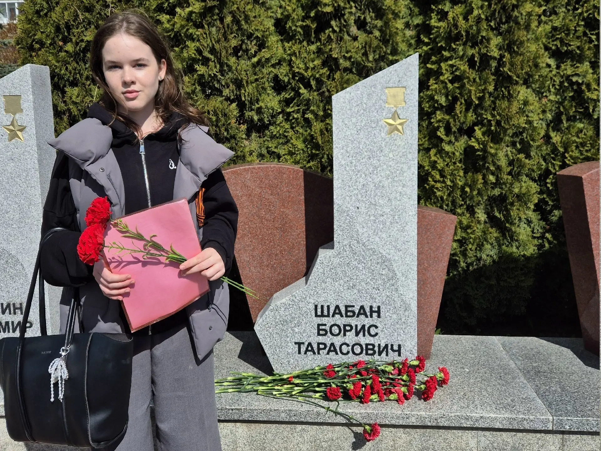Торжественный митинг у мемориального комплекса «Аллея Славы», посвященный 81-й годовщине Победы сове