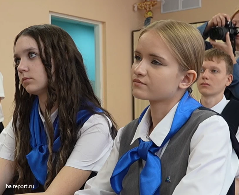 ↗️ К новому учебному году готовы! В балаковской ФосАгро-школе прозвенел первый звонок