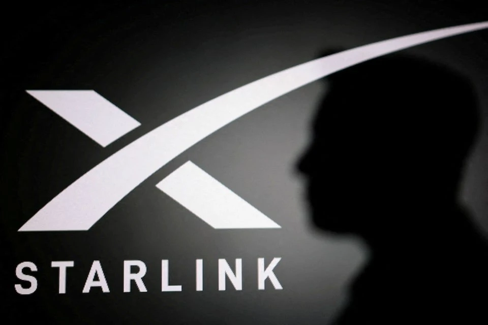 Reuters: Израиль контрабандой ввозил системы Starlink в Иран, заявил экс-премьер

Бывший премьер-мин