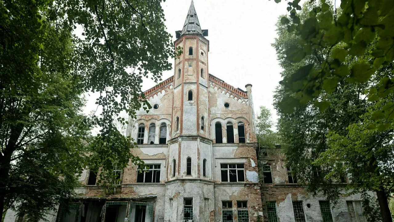 ❗️Экскурсии по психиатрической больнице Алленберг запустили под Знаменском