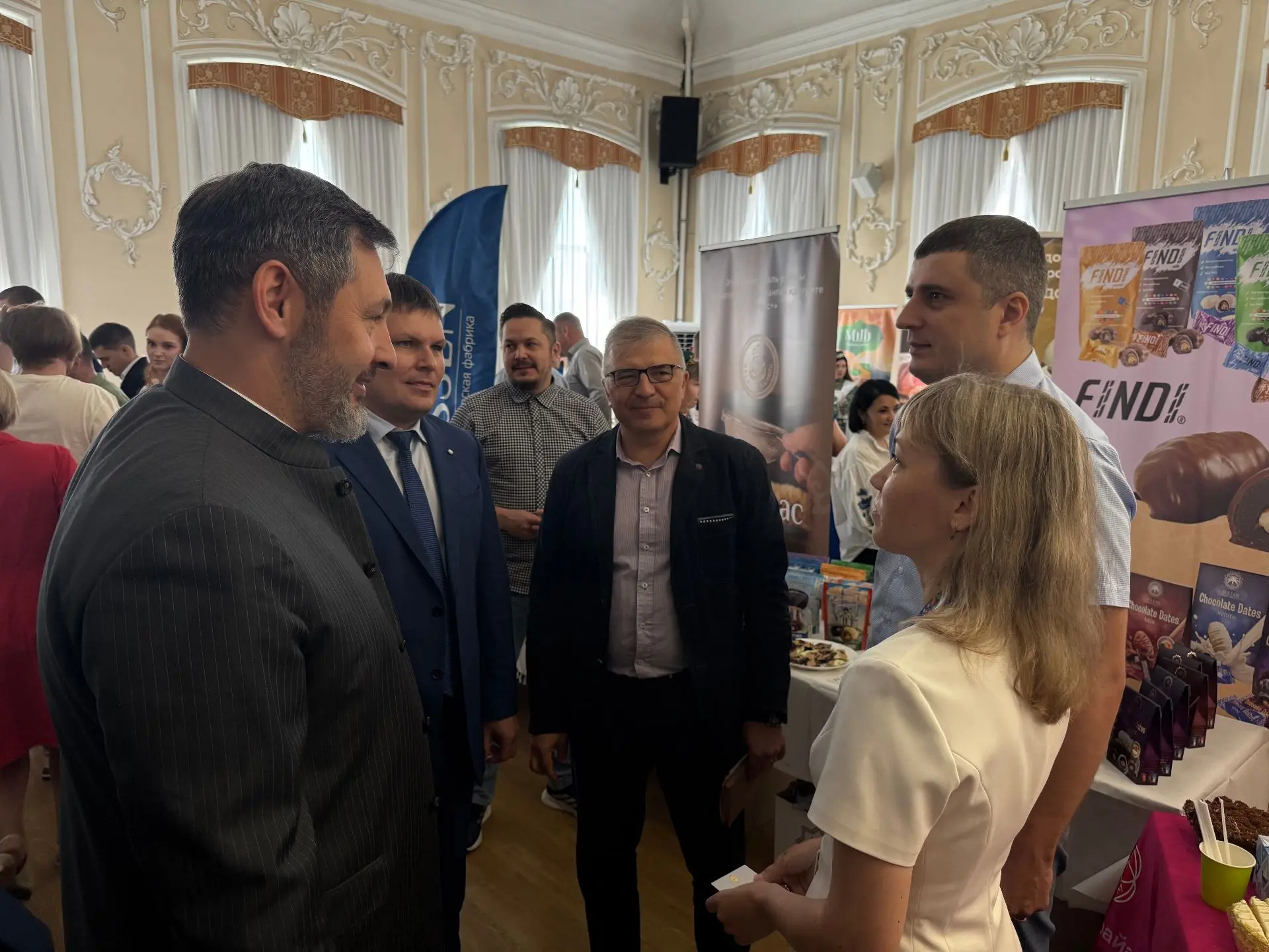 Производители Татарстана представили свою продукцию одной из крупнейших торговых сетей России – «Лен