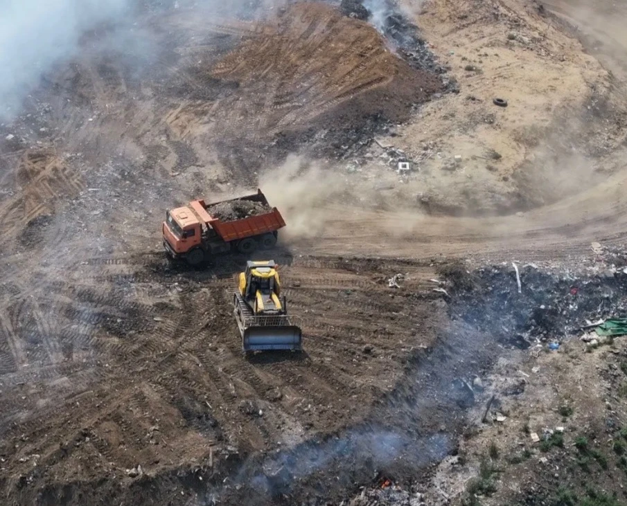 Прокуратура организовала проверку по факту пожара на полигоне твердых коммунальных отходов
