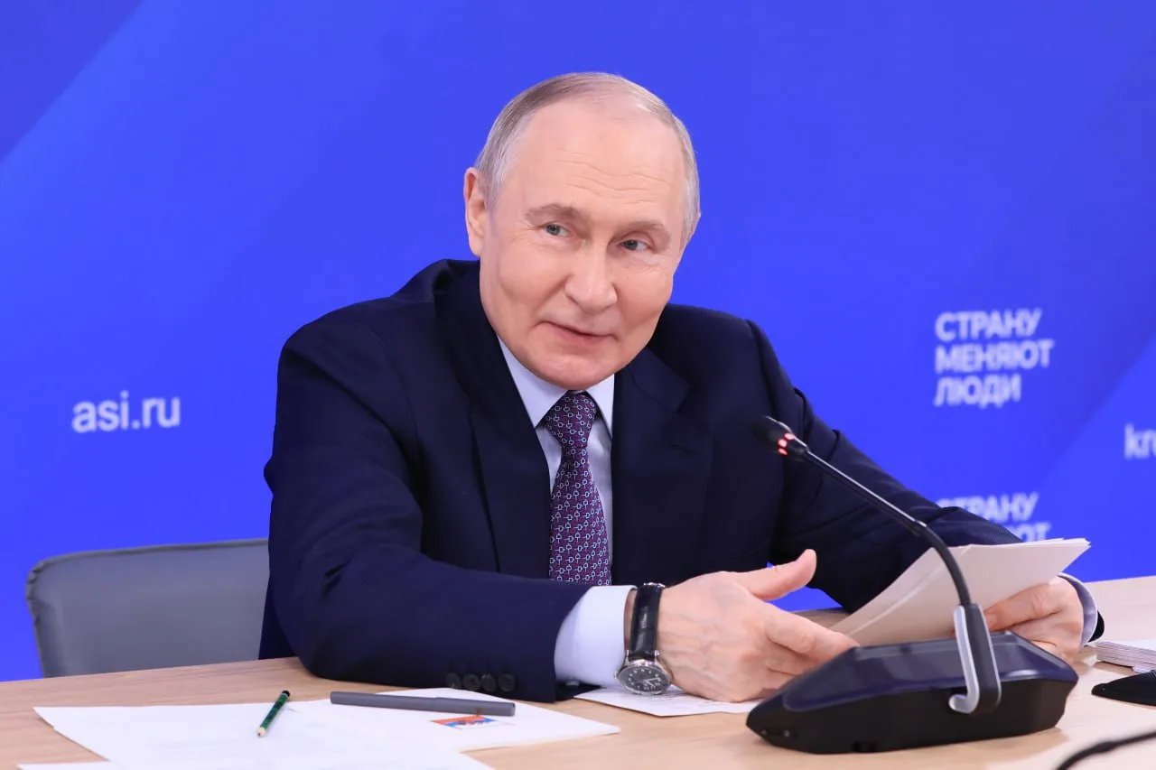 ⚡️ Владимир Путин поручил установить особый правовой режим для городов опережающего раз...