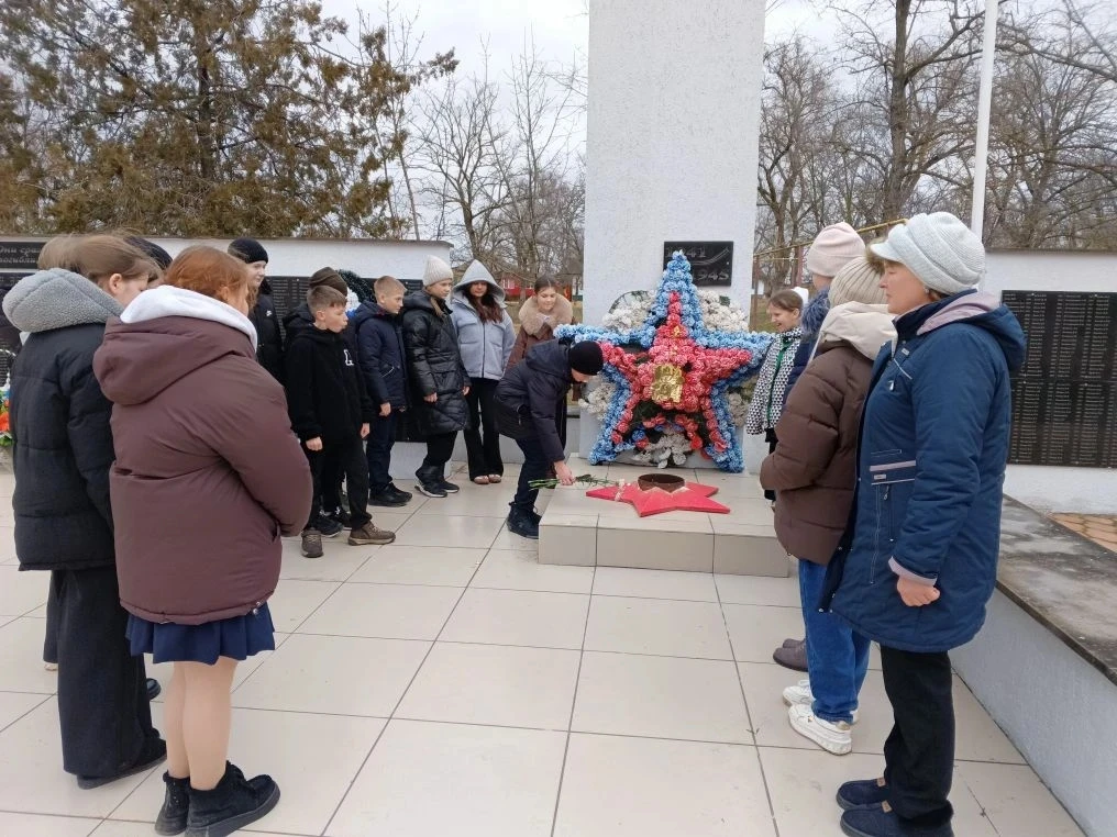 🇷🇺 Всероссийская акция «Нашим героям»