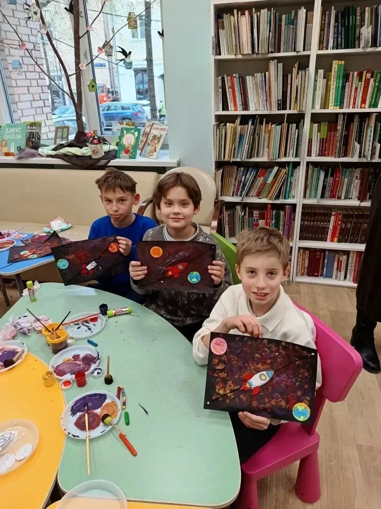 Он сказал: «Поехали!» 🧑🏼‍🚀  🚀 В пятницу ученики 4 класса «Б» проверили свои знания о первом полете в
