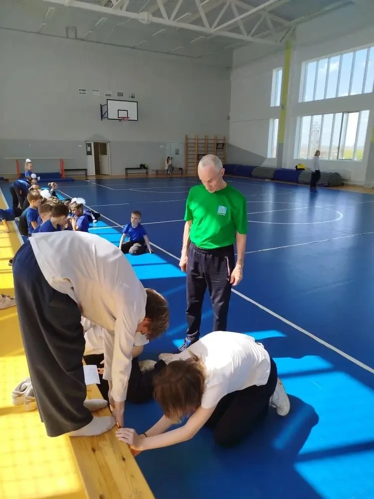 🏆 День Победы с крепким здоровьем: как наша школа отметила праздник через ГТО  🎗️В преддверии Дня По
