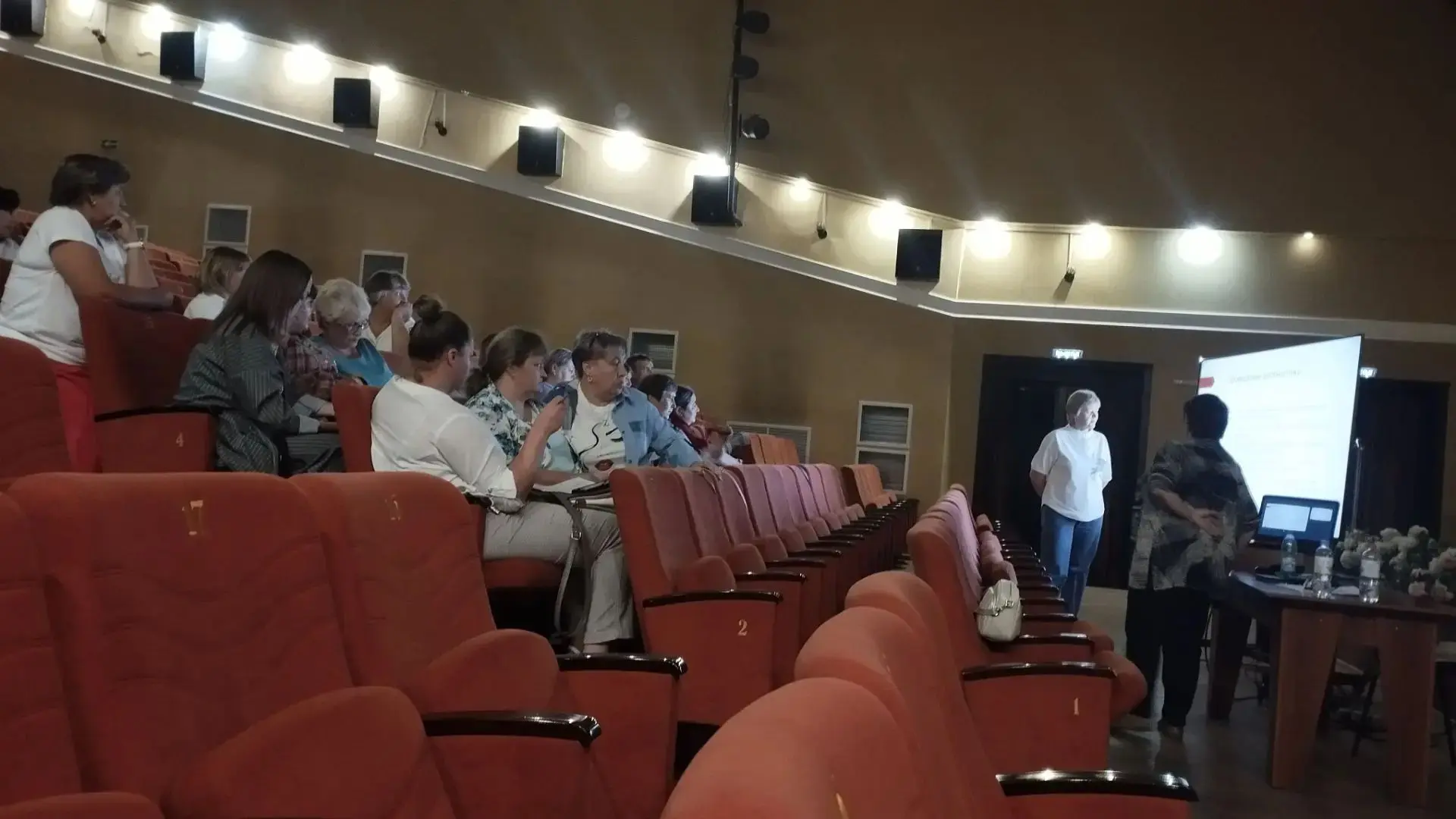 9 июля в Доме культуры «Юбилейный» состоялся семинар для сельских работников культуры «...