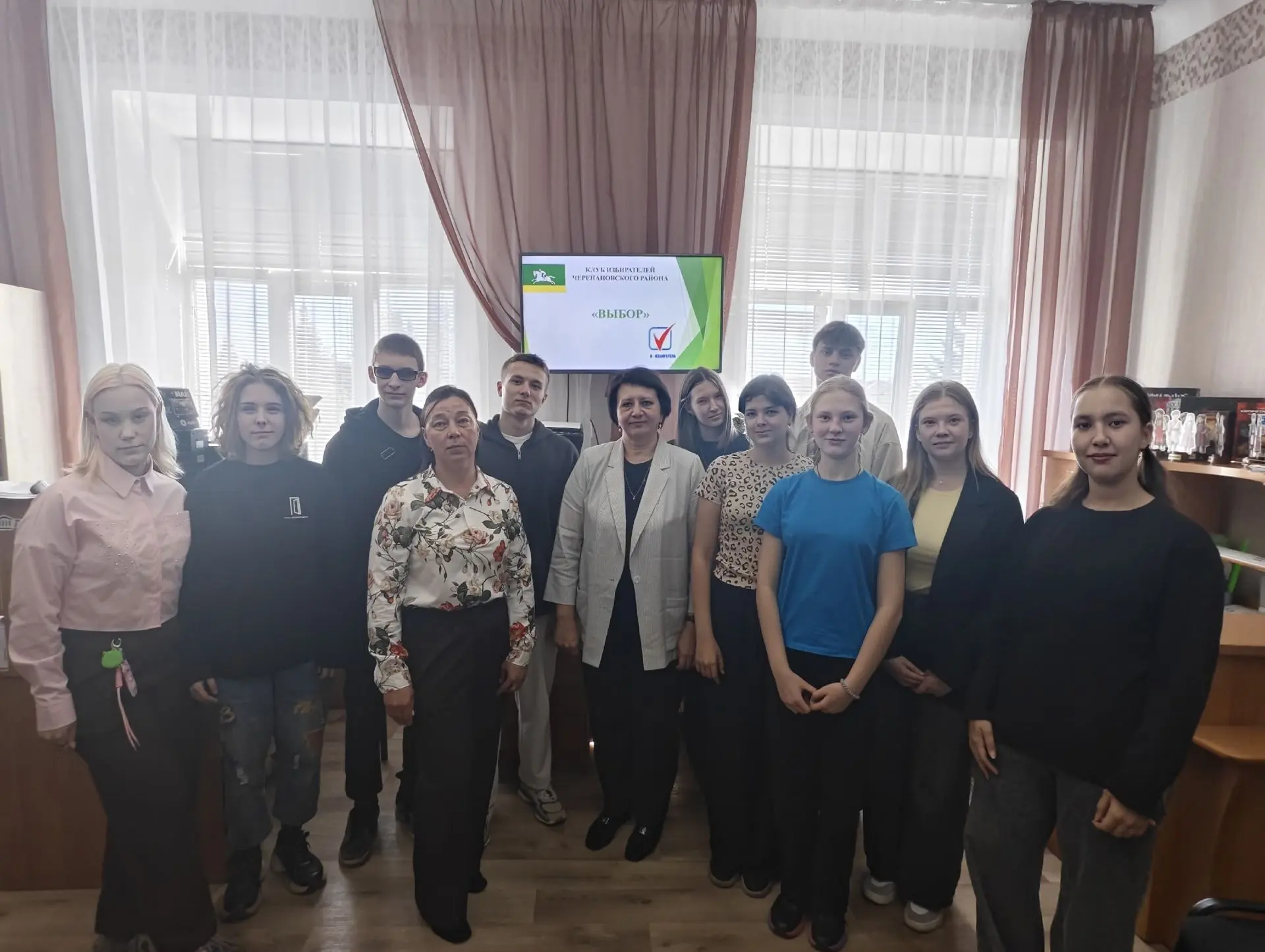 Информационно-правовой час «Избирательное право для всех и каждого»