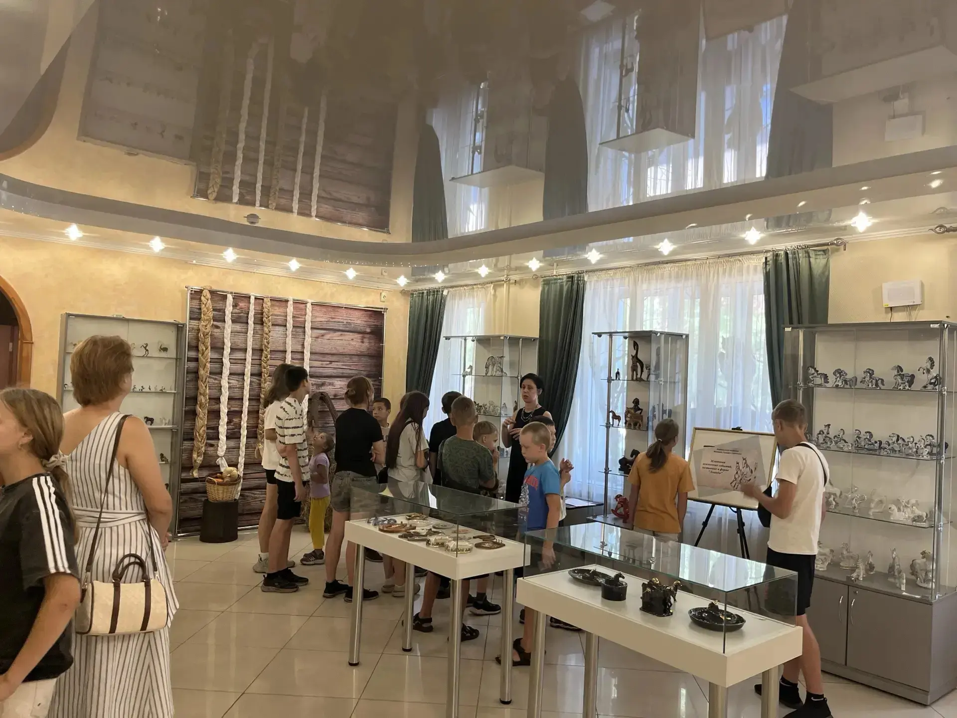 Сегодня в нашем краеведческом музее прошла увлекательная «Закоулочная экскурсия» для де...