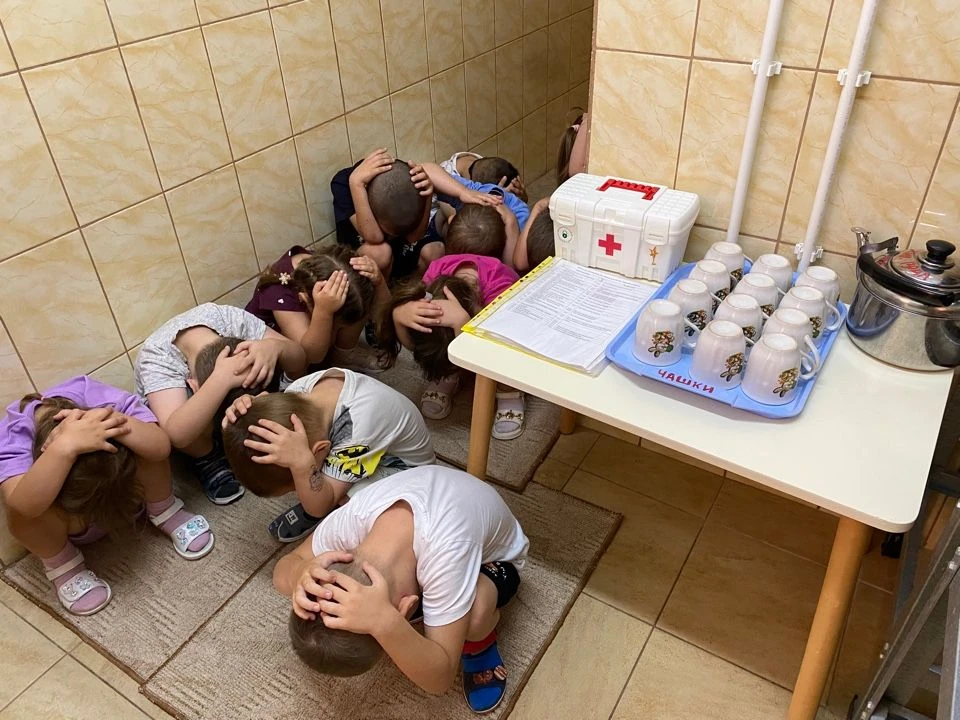 Сегодня в детском саду прошли Всероссийские учения  по комплексному сценарию «Действия ...