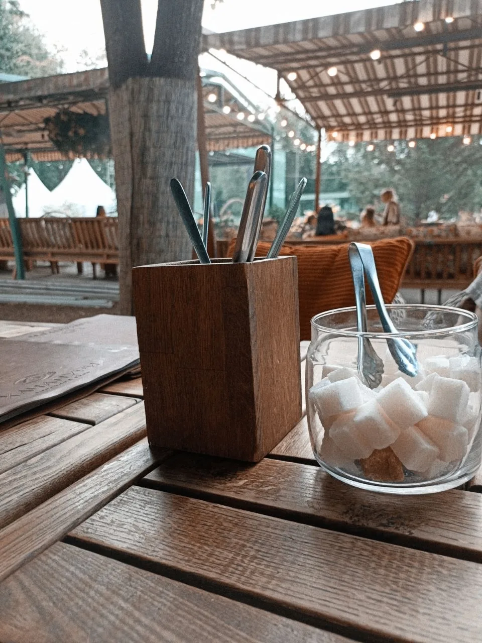 ну наконец-то выбралась в кафешку☕️