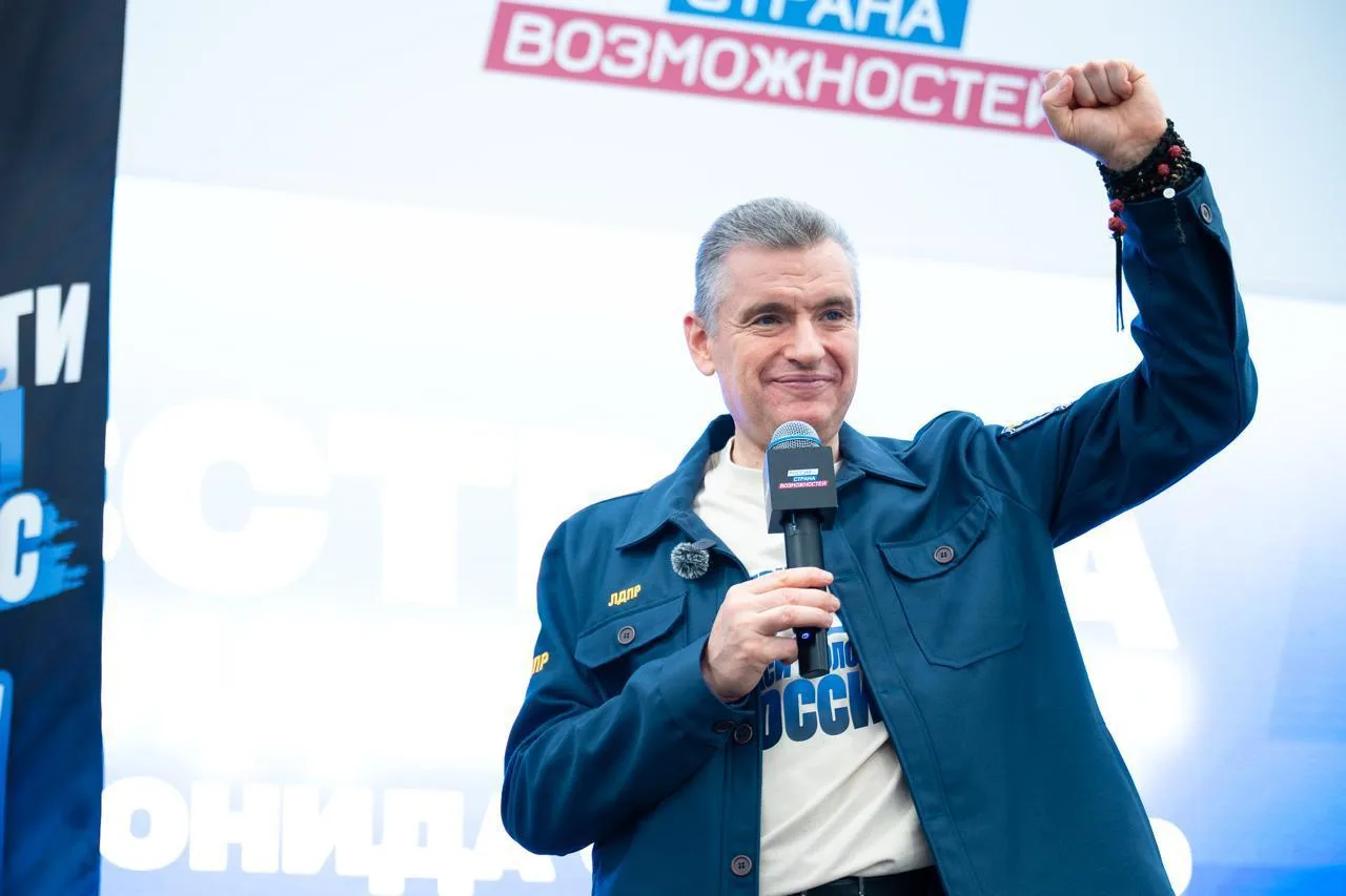 ЛДПР не будет поддерживать запретительные законы в отношении молодежи.

На молодежном форуме «Террит