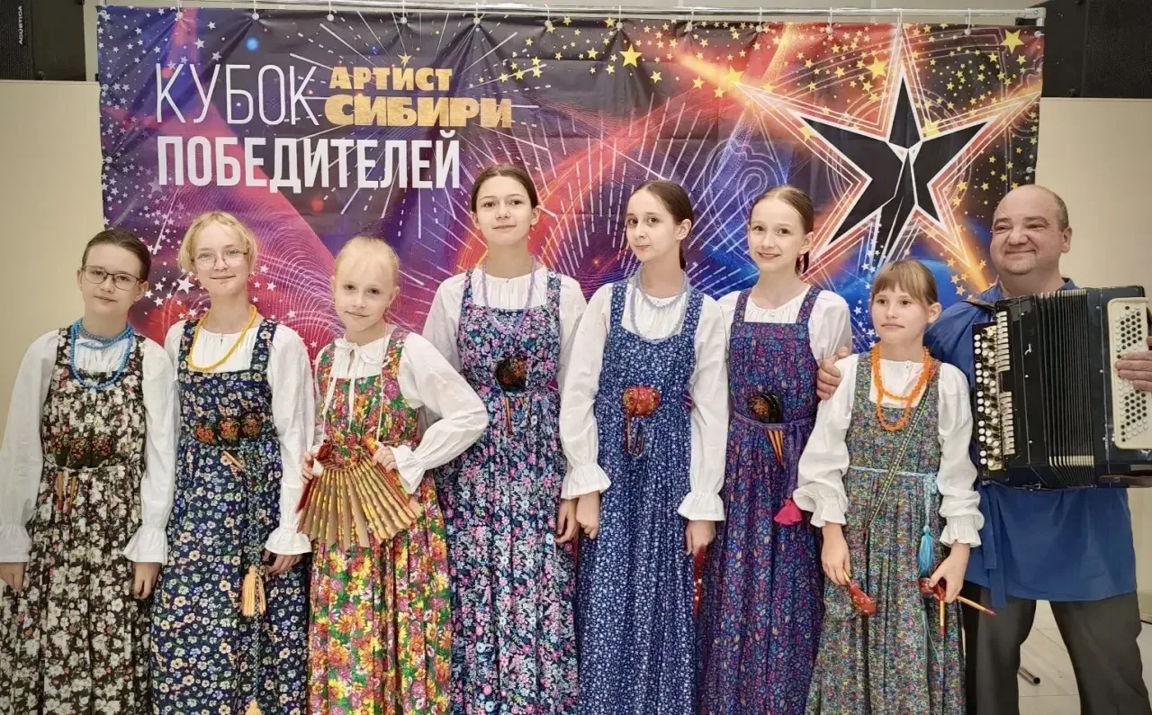 🌟Ребята из этностудии "Горница" вернулись из Красноярска уставшие, но оооочень довольные: коллектив