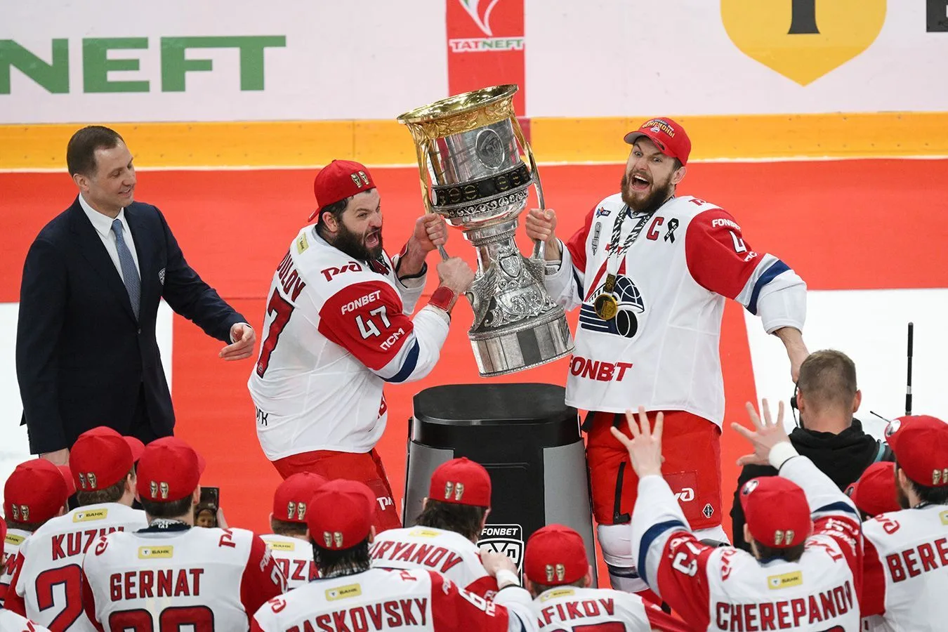 🏆 «Локомотив» второй сезон подряд выигрывает Кубок Гагарина!