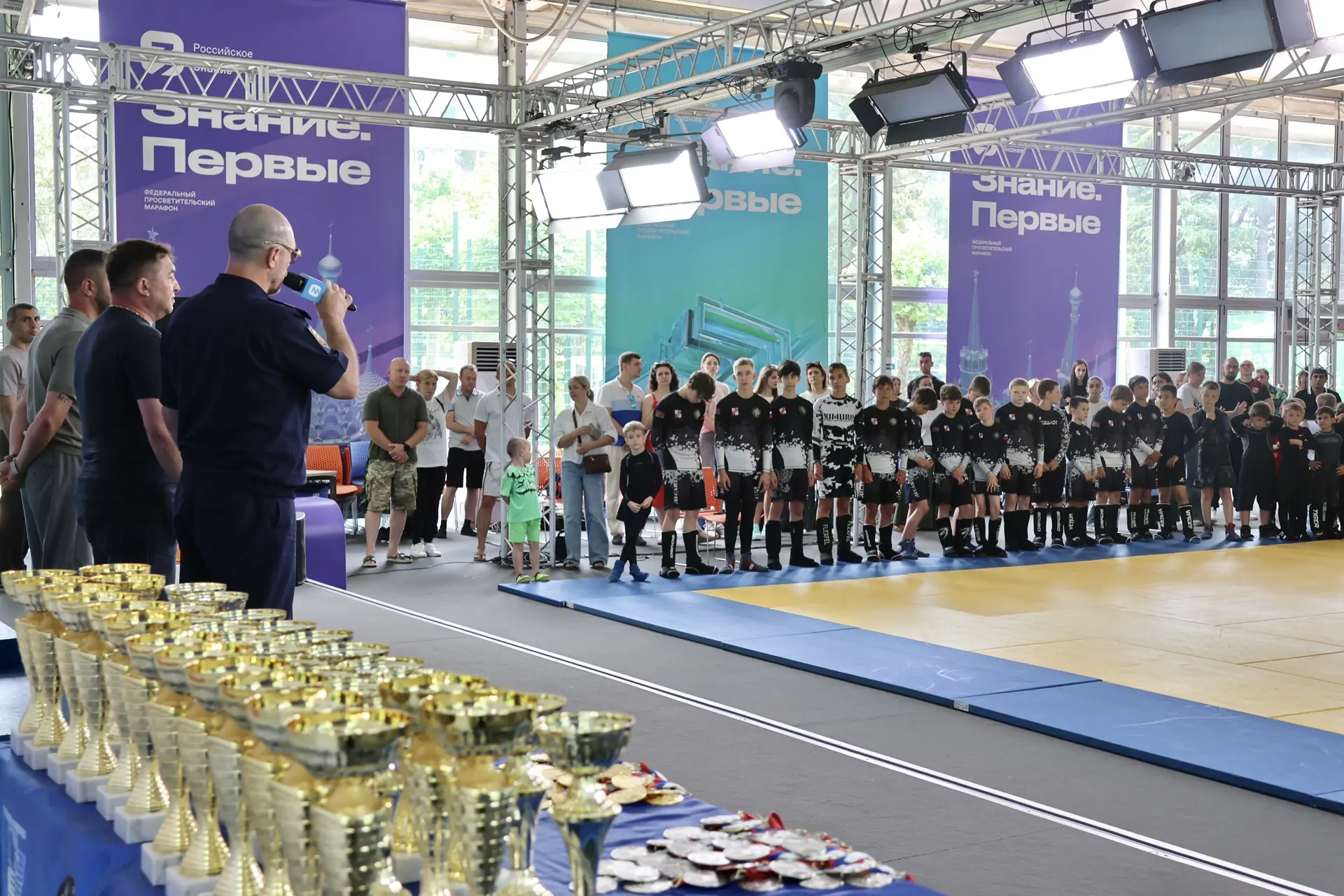 🇷🇺🥋 В День России в зале Российского общества «Знание» состоялся турнир города Сочи по полноконта