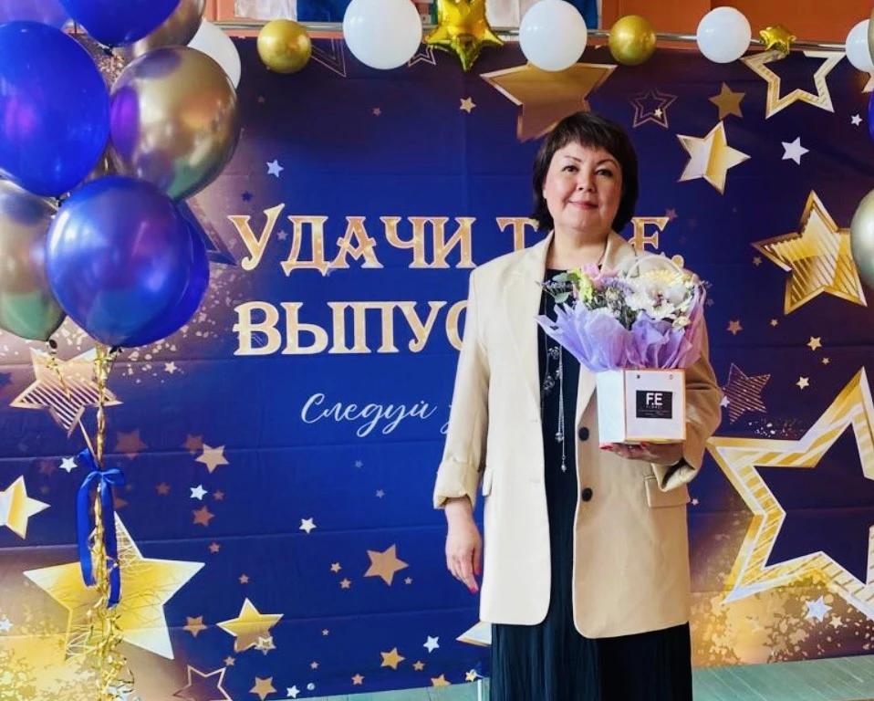 🌹🌹🌹Сегодня, в прекрасный день, свой жизненный праздник отмечает наш уважаемый директор - Ширганов