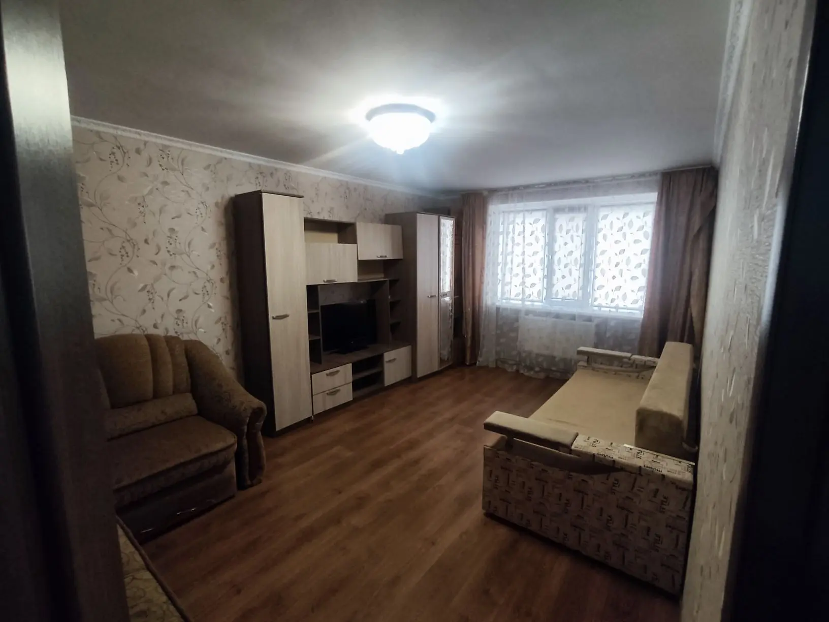 Продам СРОЧНО!!! 3-х комнатную квартиру, трёшку, без мебели, пгт. Раздольное, Раздольненского района