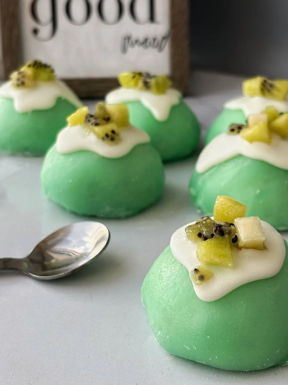 Вы хотите, чтобы летние десерты были красивыми, вкусными и при этом без многочасовой возни на кухне?