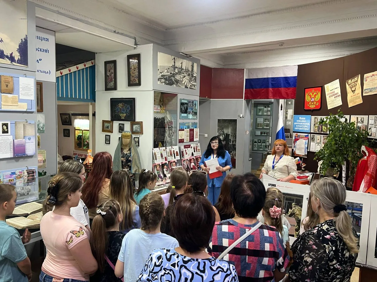 Воспитанники ГБУ ДО ЗО ЦДЮТ г. Бердянск  в Краеведческом музее города Бердянска увлекательно отметил