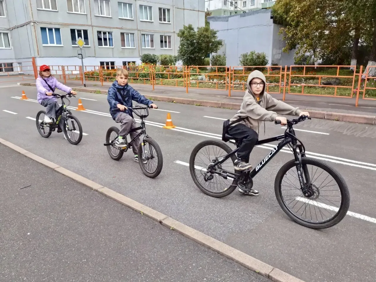 🚦1 сентября – это не только линейки, букеты и первый звонок, но и уроки дорожной безоп...