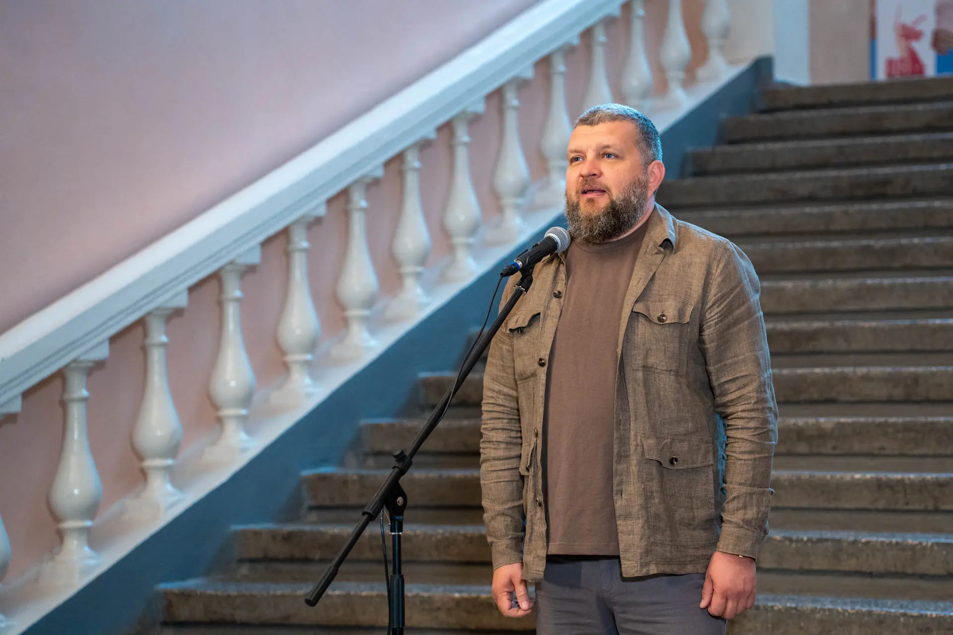 Начинаем неделю с важного. С общего настроя, единства и уважения к тому, что нас объеди...
