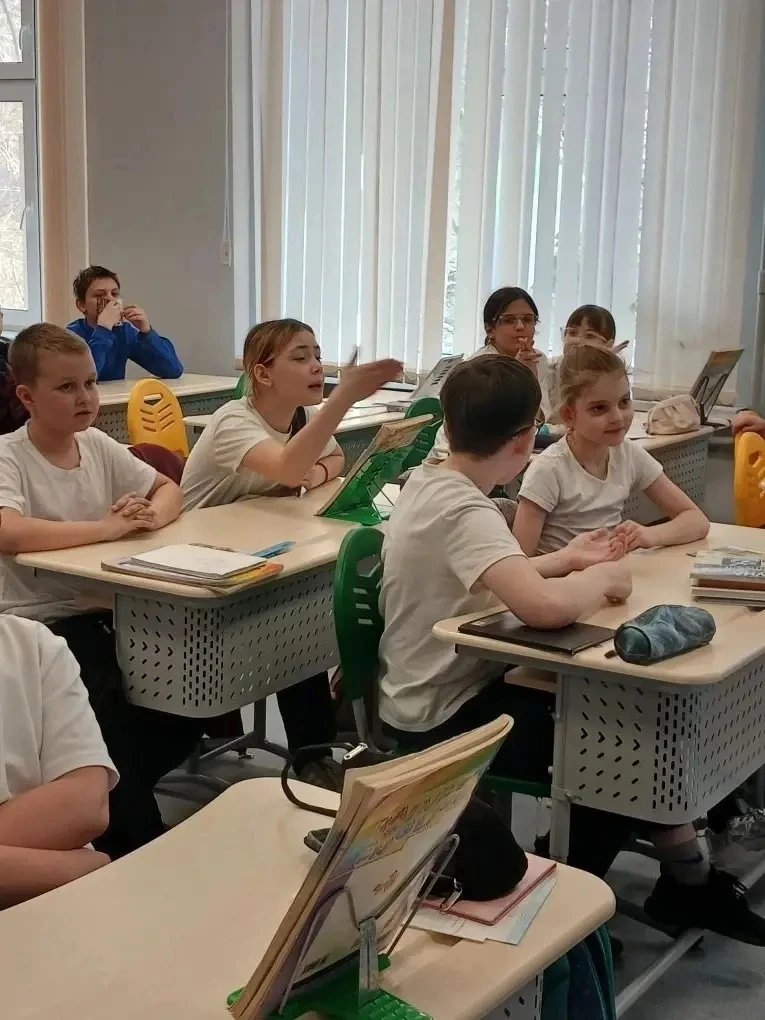 ✅ В рамках Всероссийской недели космонавтики библиотекарь Татьяна Александровна побывала в гостях у 
