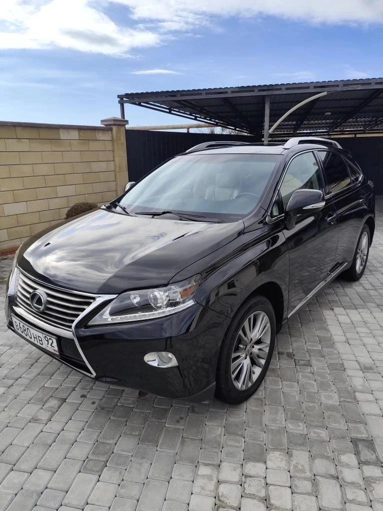 Lexus RX 3,5 AT, 2013,217000.Машина хорошая, 6 лет в одних руках, проблем нет. 2100000 ...
