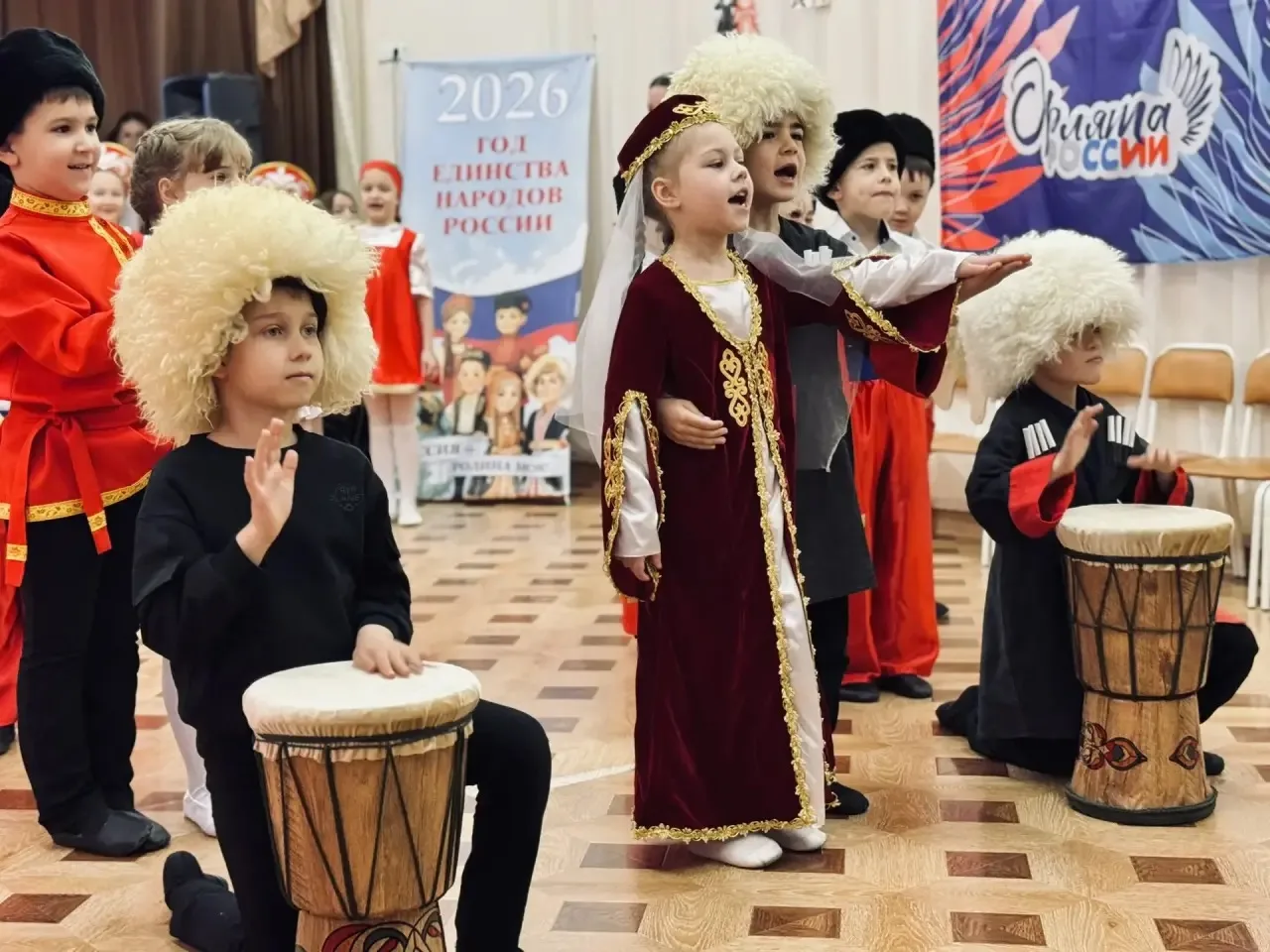 🤝 Сила в единстве: АГПУ и «Орлята-дошколята» за дружбу народов!  24 апреля стены детского сада №11 н